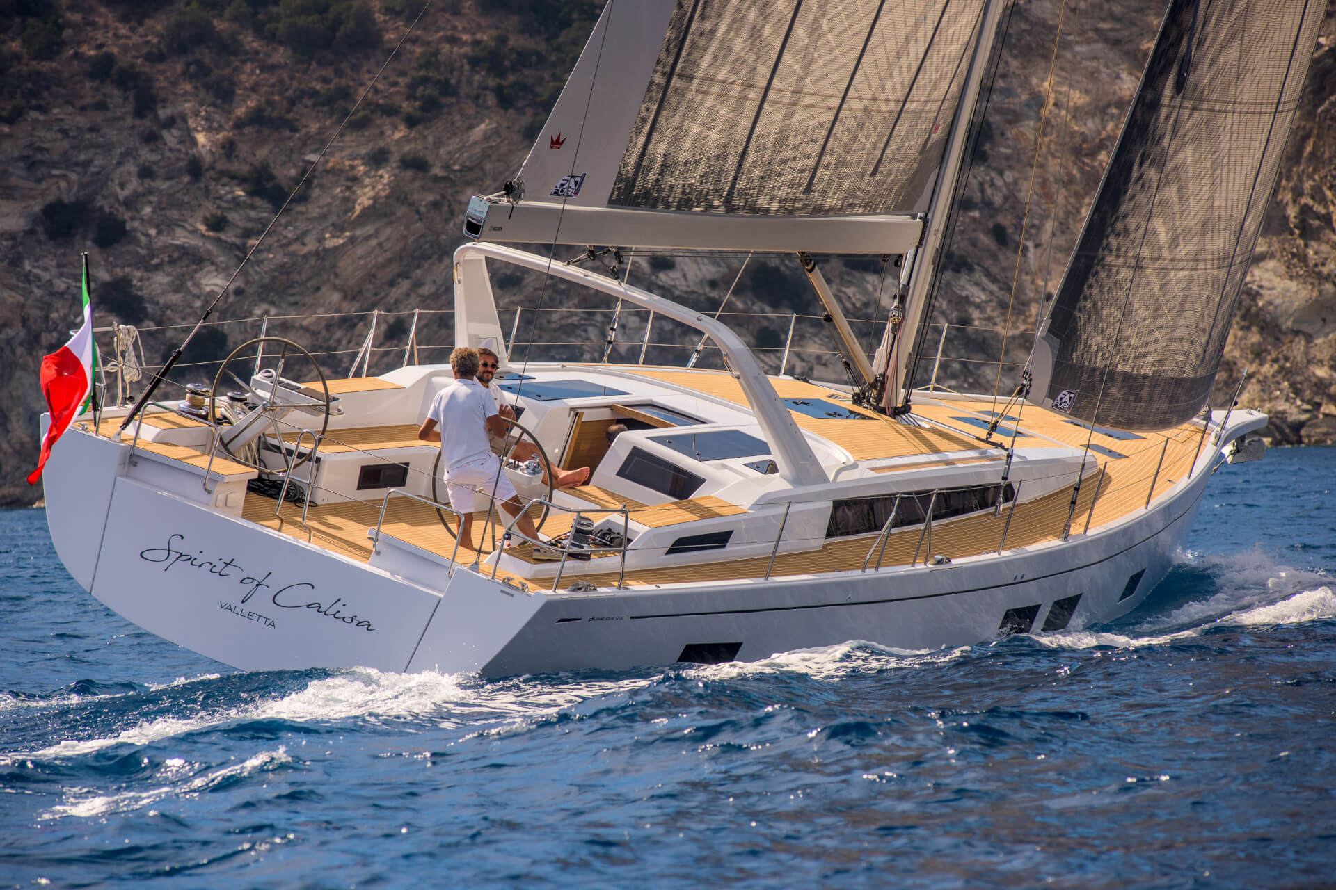 grand-soleil-gs52lc-2